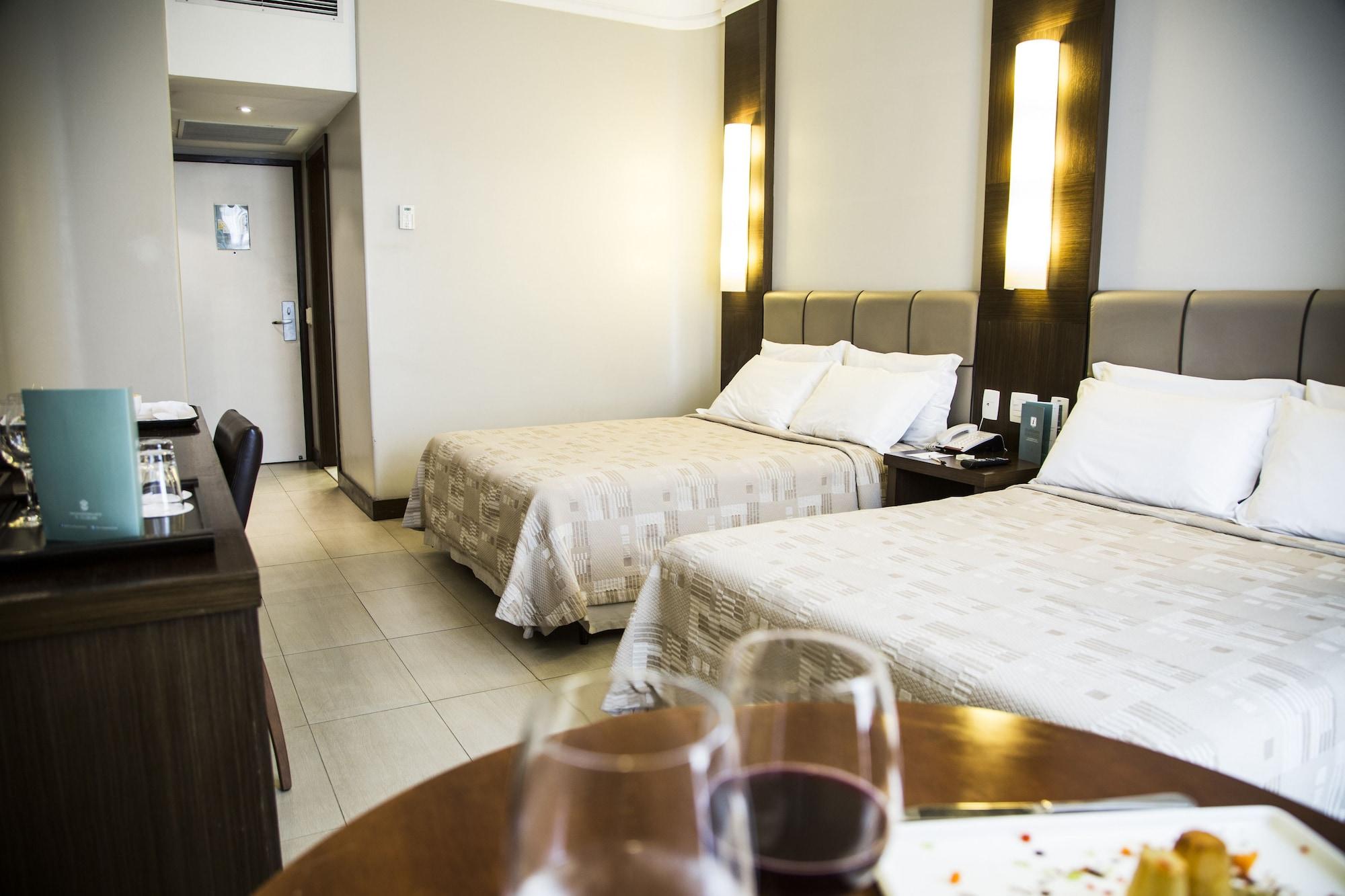 Parque Balneario Hotel Santos By Castelo Itaipava Exterior photo A room at the hotel