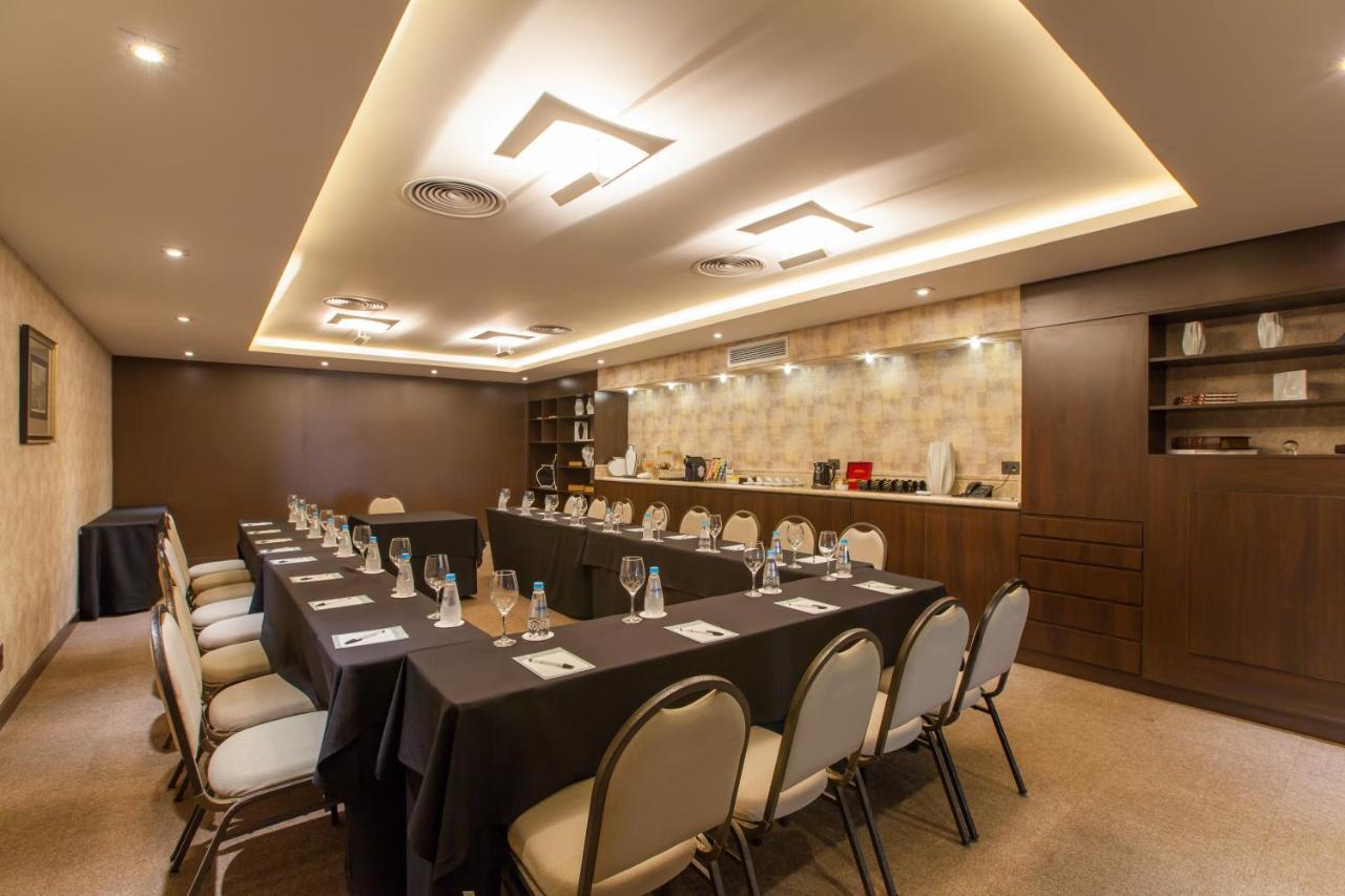 Parque Balneario Hotel Santos By Castelo Itaipava Exterior photo Meeting room