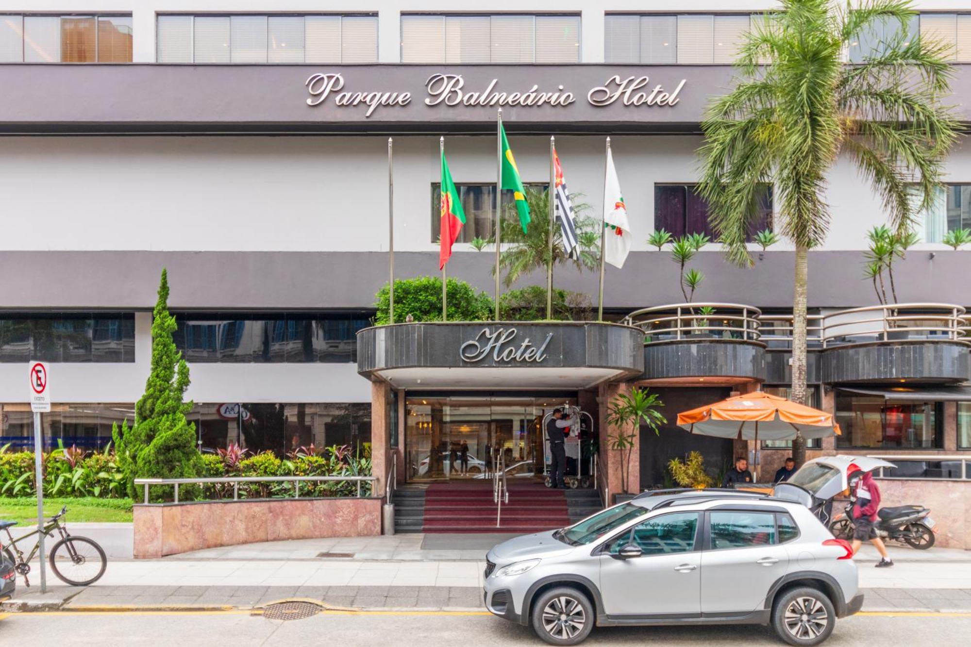 Parque Balneario Hotel Santos By Castelo Itaipava Exterior photo Parque Balneario Hotel