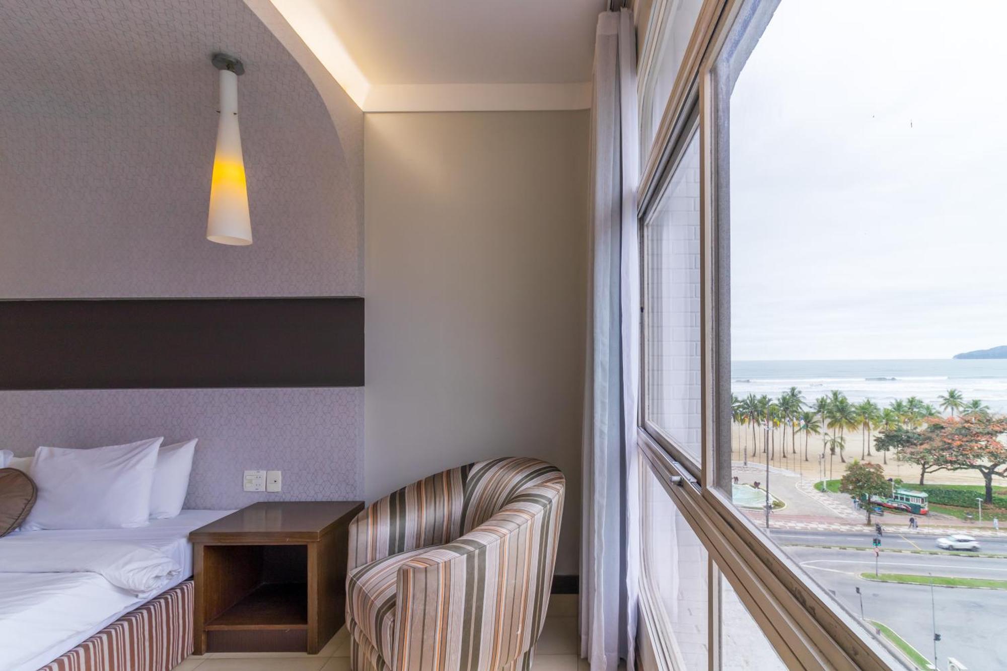 Parque Balneario Hotel Santos By Castelo Itaipava Room photo A room at the hotel