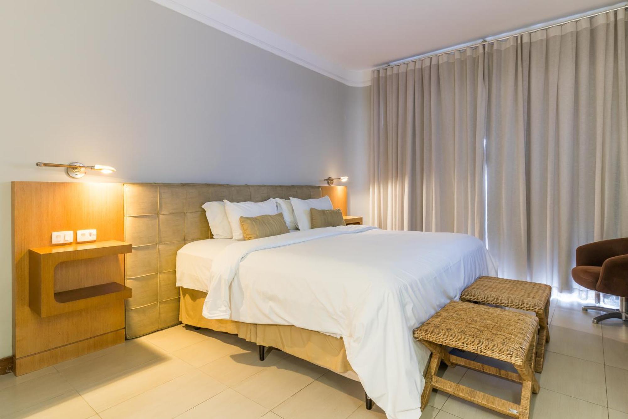 Parque Balneario Hotel Santos By Castelo Itaipava Room photo A bedroom at the hotel